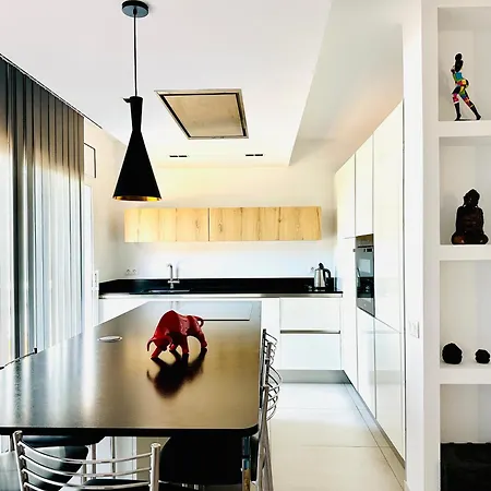 Villa Global Immo 6020 Martin